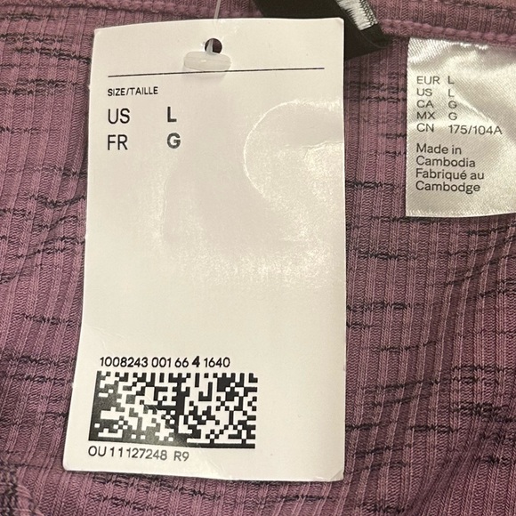 H&M Cropped Tie-Back Halter Top, Size Large. - Picture 4 of 4